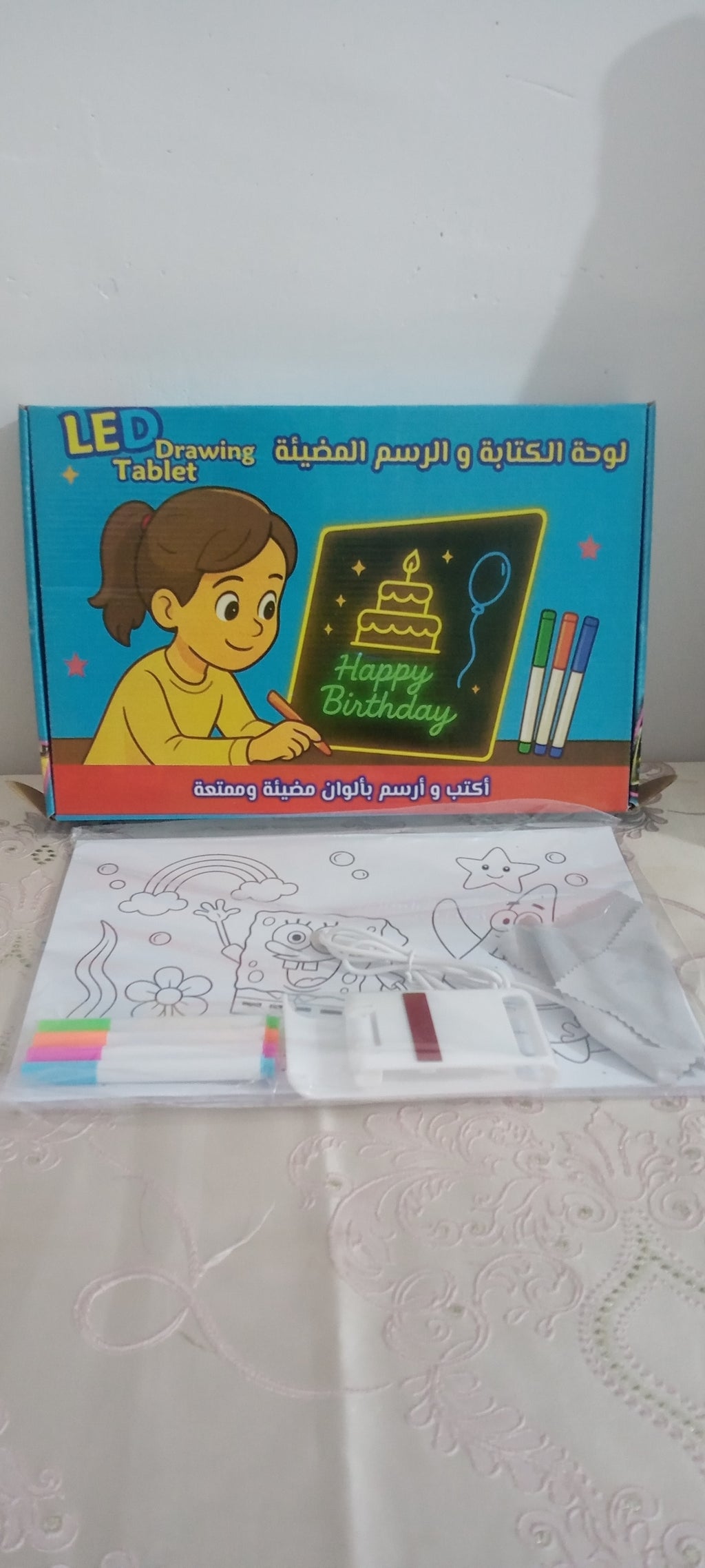 لوحة الرسم المضيئة LED
